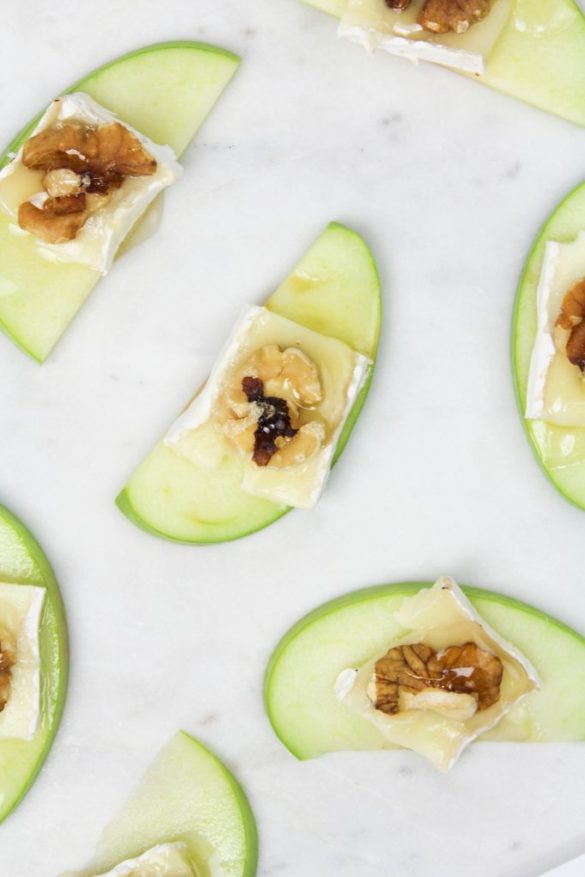 Easy Apple and Brie Appetizer