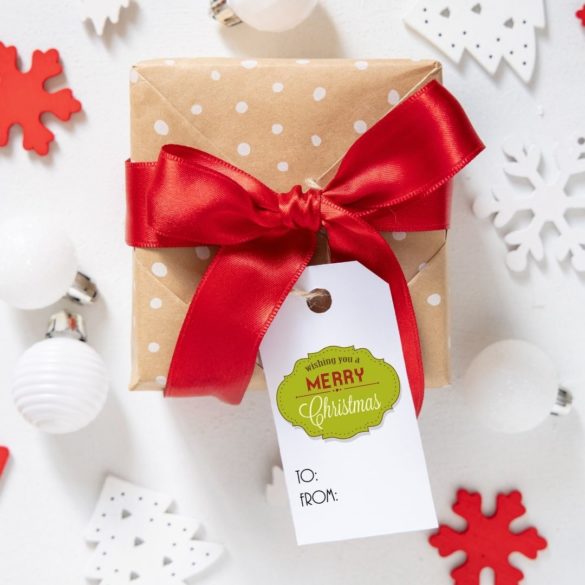 How to Make Gift Tags with a Cricut